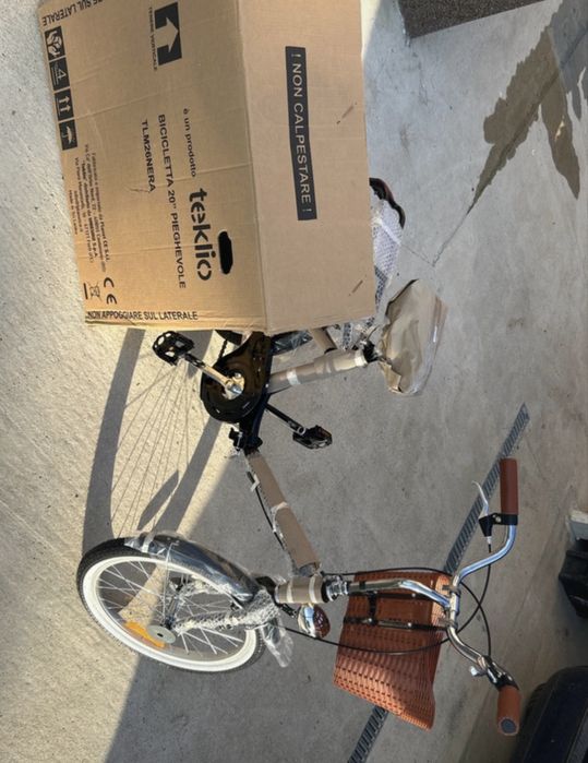 Bicicleta cu cos ,maro