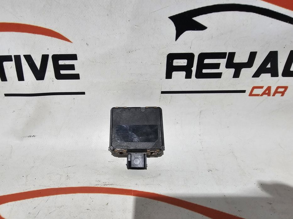 Senzor radar distronic Mercedes W205 W213 W222 W166 W177 A0009055211