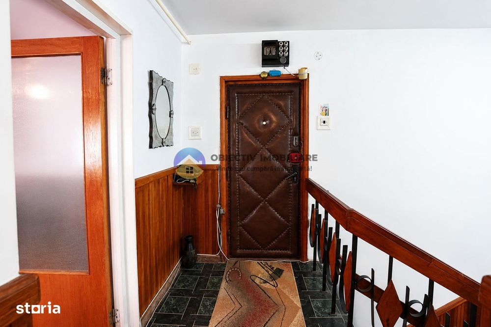 Apartament 3 camere/2 bai/2 balcoane/83 mp/etaj 2 CENTRU