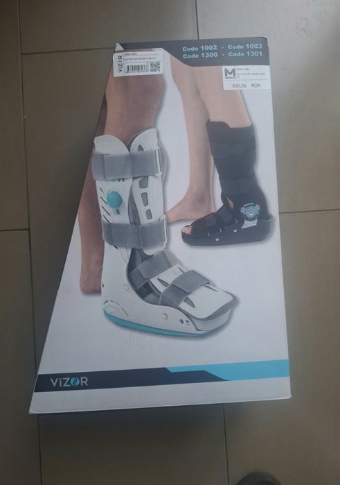 Orteză Air Walker măr. 35 + cârje antebraț – 350 lei
