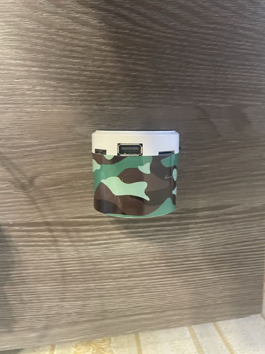 Продам маленькую колонку