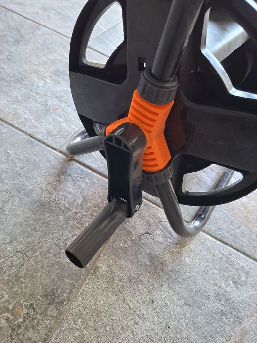 Tambur rotativ  furtun apa pentru udat gradina,gazonul