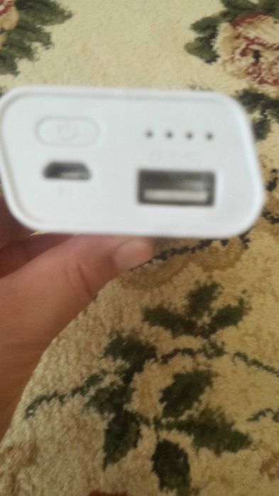 Зарядник на самсунг.