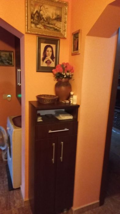 Vand sau schimb apartament