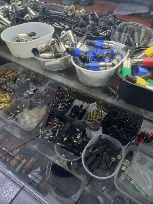 Кабеля шнуры разьемы Xlr, Rca, Jack, Spikon, Aux  и звуковое оборудова