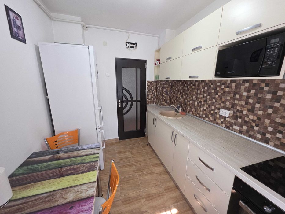 Apartament cu doua camere modern in Craiovei / Negoiu