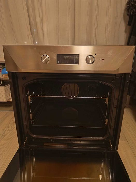 Фурна за вграждане GORENIE