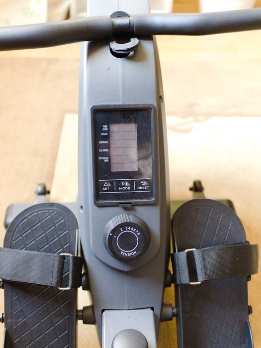 Гребной тренажер DreamFit DF421