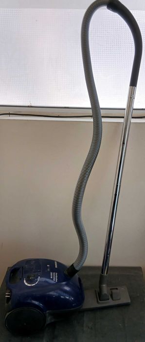 Прахосмукачка SIEMENS 2500W