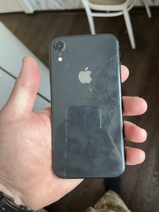 Айфон хр 64 гига