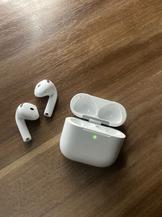 AirPods 4(состояние новых)