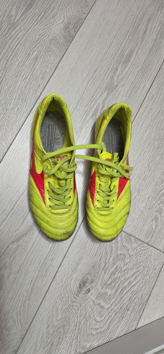 Бутсы асхата тагыбергена