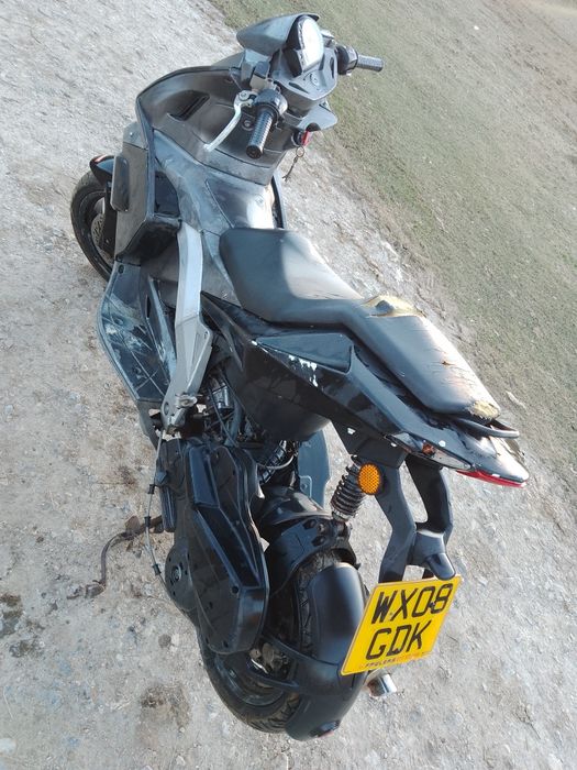 Scuter Aprilia Derbi  de 250