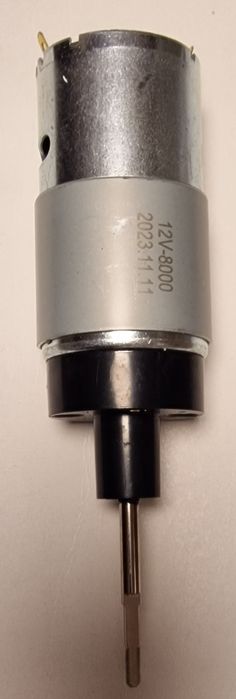 ЧАСТИ за лодки за захранка - мотори, перки и др.