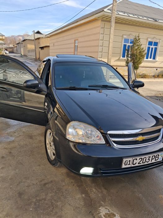 Laссети 2013 1.6