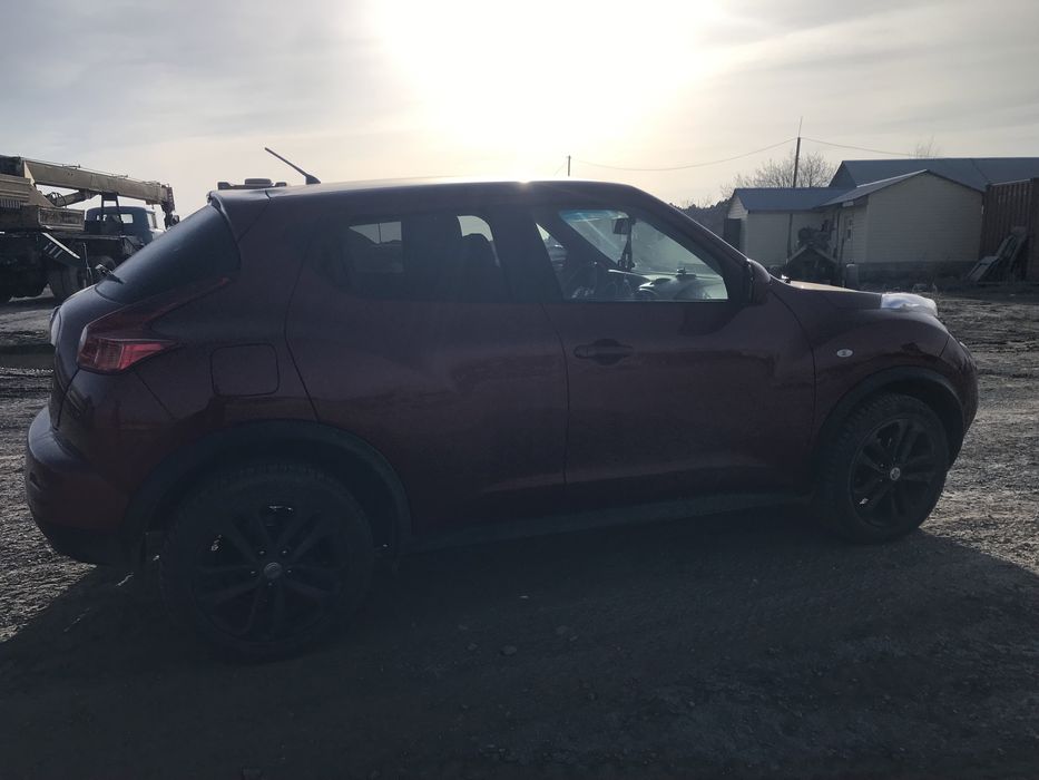 Продам нисан жук