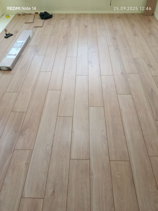 Укладка ламината.