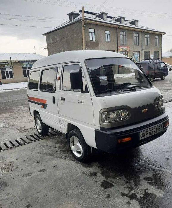 Chevrolet Damas - 0.8 L hajmidagi, 38 ot kuchi quvvatidagi  D2 style