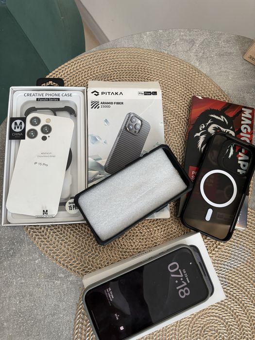 iPhone 15 pro128 gb