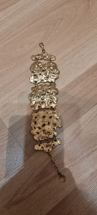 Продам браслет женский