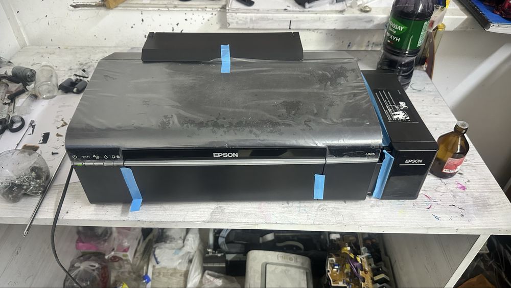 EPSON   L805. WiFi
