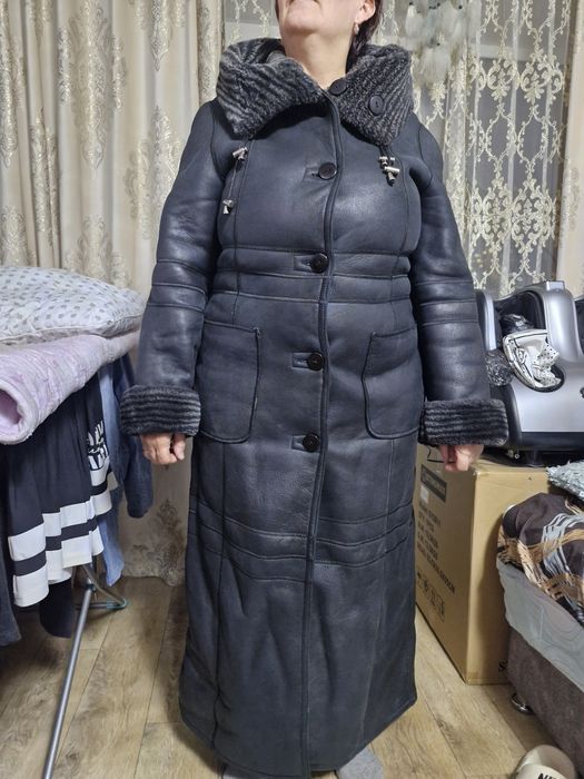 Продам женскую дубленку