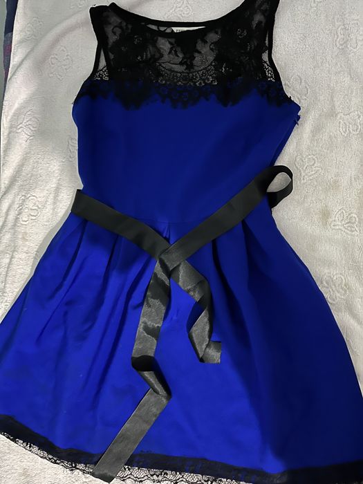 Вечернее платье на девочек 10-13