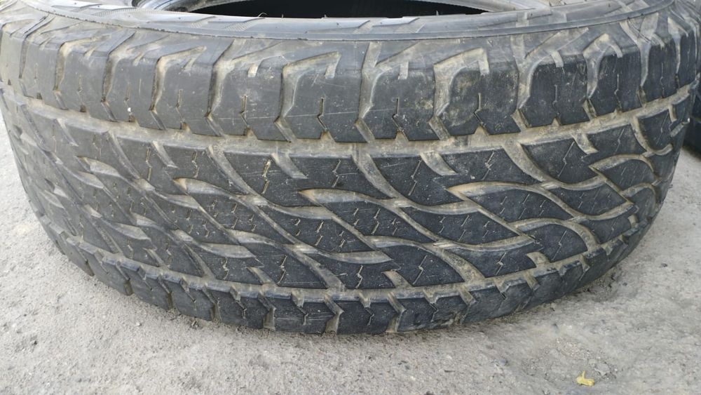 Продается шины 265/65/17 летние 3шт.