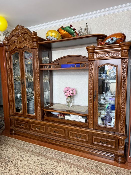 Пролам стенку для зала