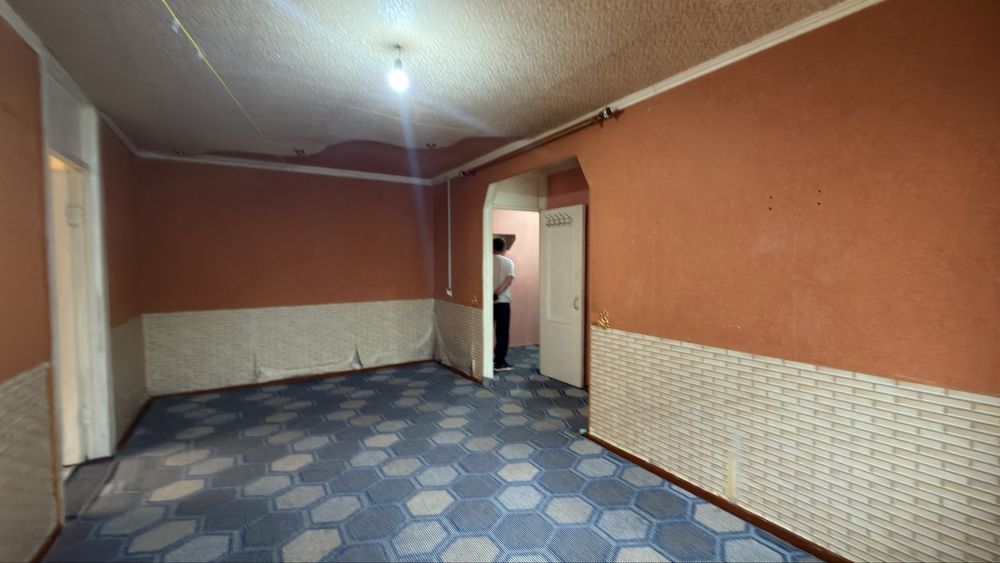 Zudlik bilan frunze massifda kvartira ijaraga beriladi