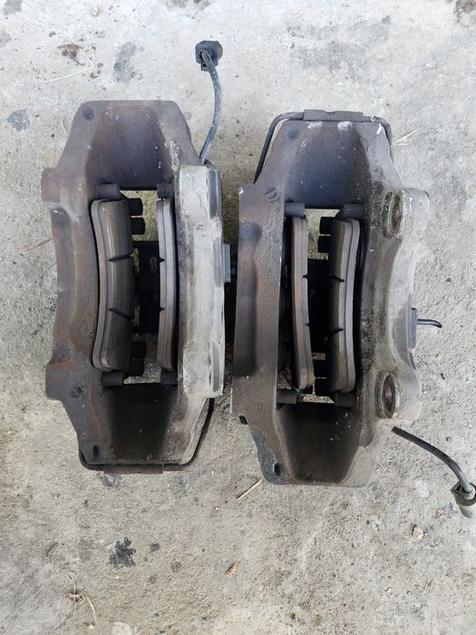 Предни апарати тоарег 5.0тди