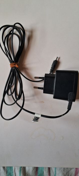 ОРИГИНАЛ НОВЫЙ,ЗАРЯДЧИК NOKIA телефонов для всех моделей Германия