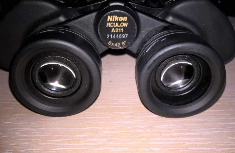 Бинокль Nikon Aculon A211 8x42, новый в комплекте.