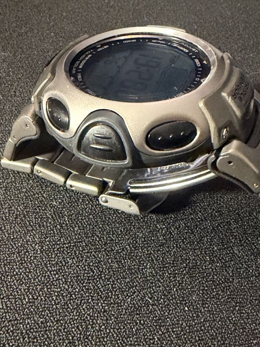 Наручные часы для трекинга и альпинизма