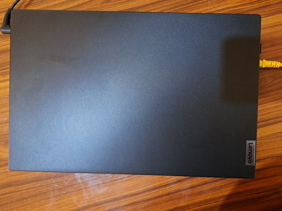 Компьютер Леново холати идеально