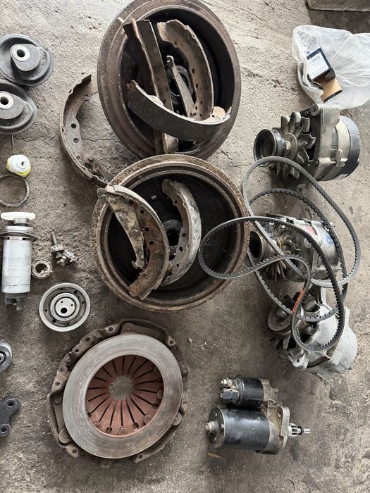 Продам автозапчасти