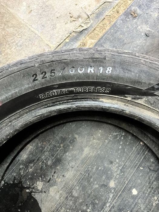 Шина 1 летний 1 всесезонный