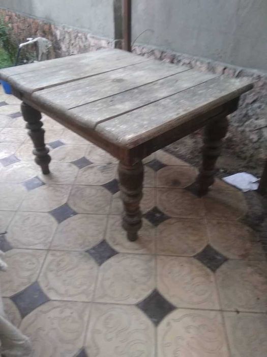 Стол антиквариат