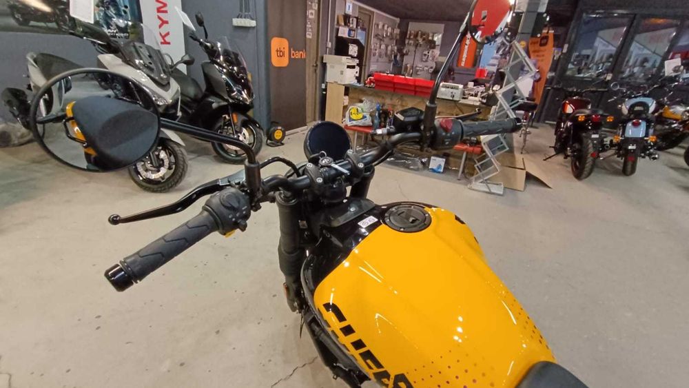 Royal Enfield Guerrilla 450 Top / A2 - PROMO by EST BIKE