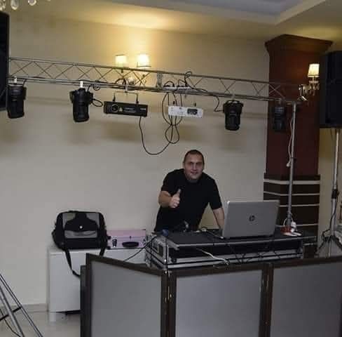 Dj pentru nunti botezuri majorate chefuri