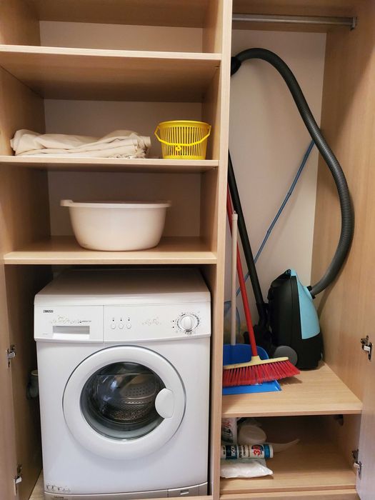 Дава се под наем Двустаен апартамент в Варна, Бриз - 55 кв.м за 612 € - Снимка #17