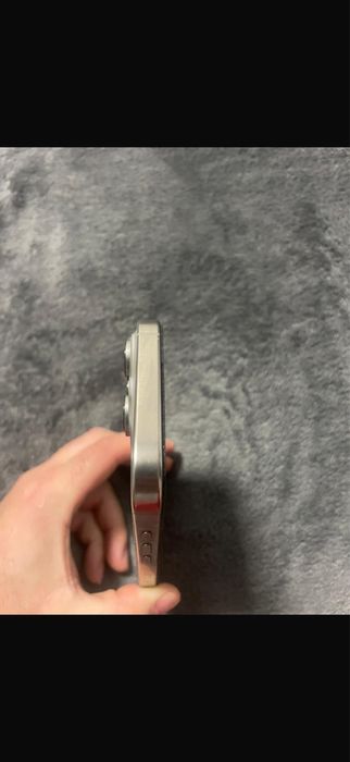 Iphone 16 pro,in stare foarte foarte buna