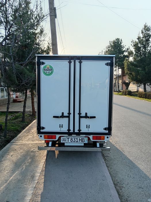 Moshena tiniq avaylab haydalgan  yuk kup ortilmagan