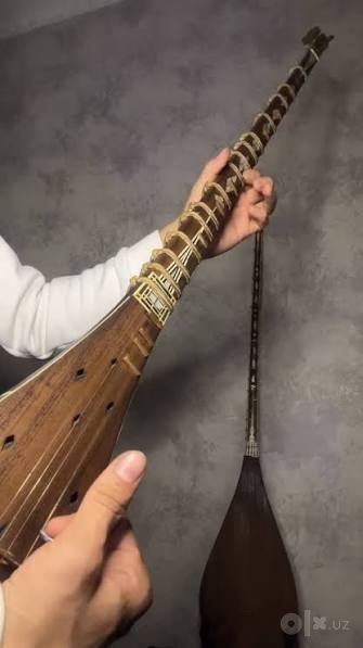 Tanbur sozi sotiladi ovozi jarangdor  juda baland