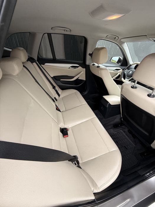 BMW X1 xDrive20d Automat 184CP Xenon Interior Crem 2013