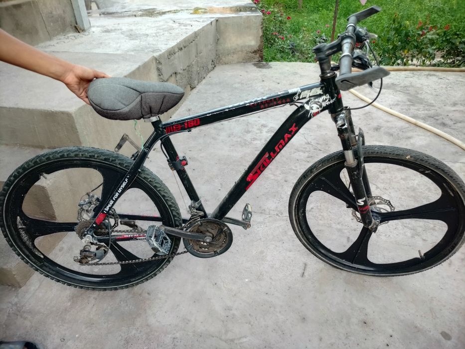 Velosiped SKIILMAX  26 sotiladi.