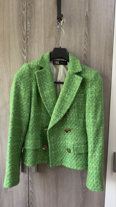 Zara сака букле S/ XS