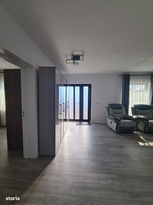 Casa moderna si eleganta , mobilata si utilata.