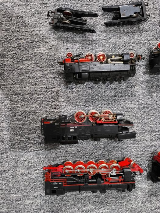 Locomotive cu aburi pentru piese