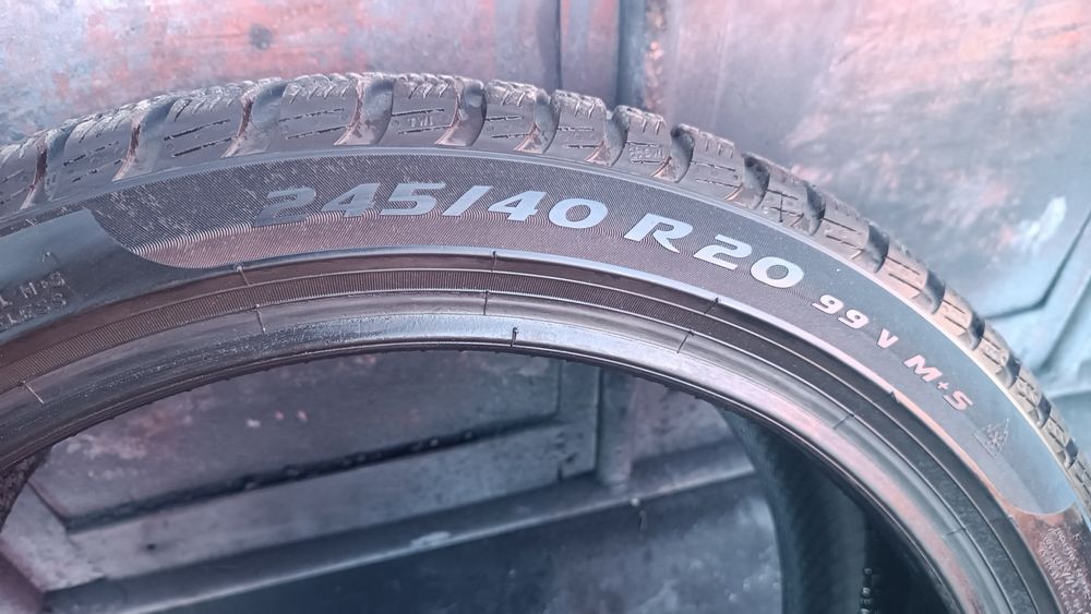 245/40/20 Pirelli